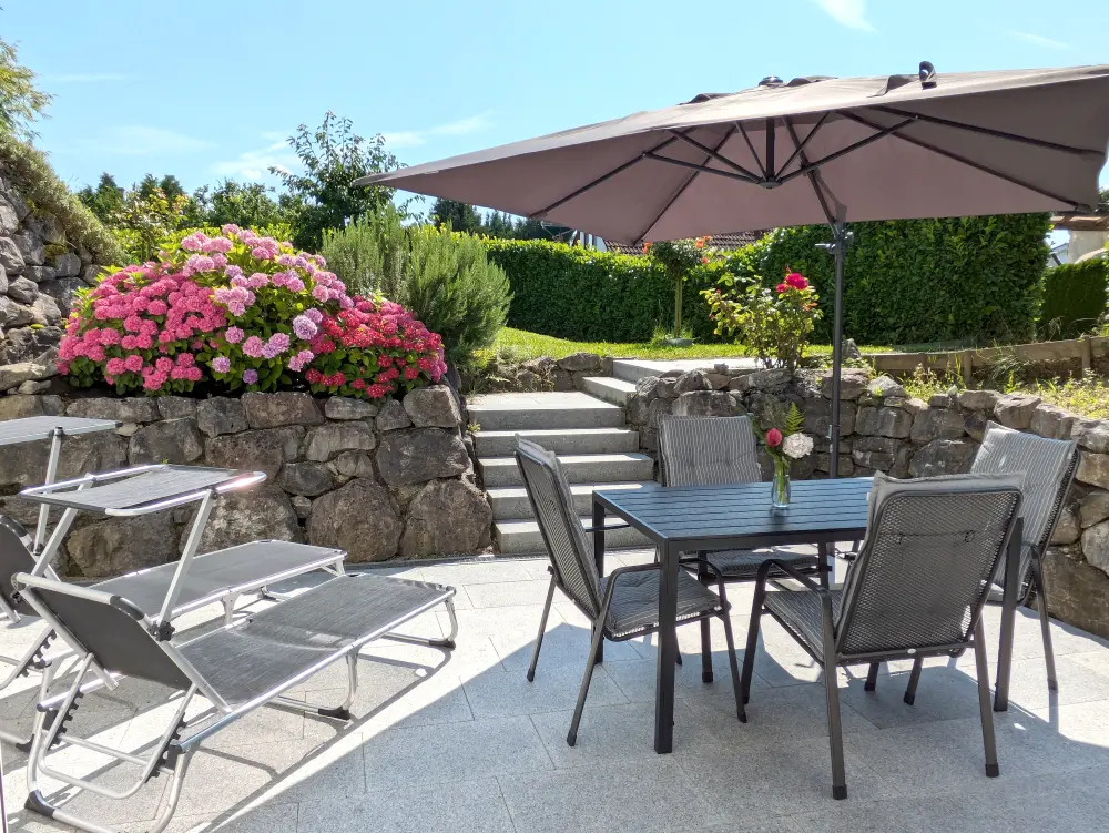 Garten der Ferienwohnung Br&auml;ndle